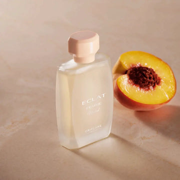 Apa de toaleta Eclat Femme Weekend